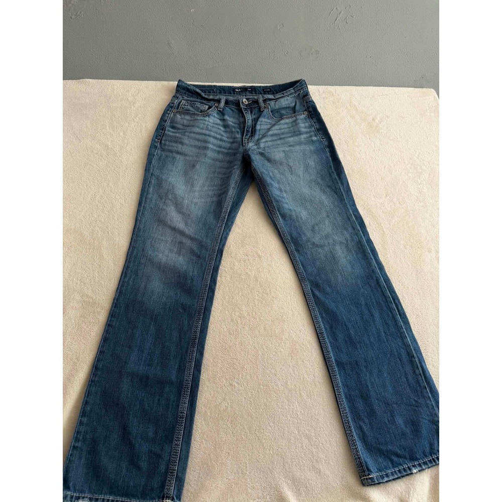 BKE Mens 31x34 tagged Blue Jake Straight Leg Denim Jeans Medium Wash Embroidery